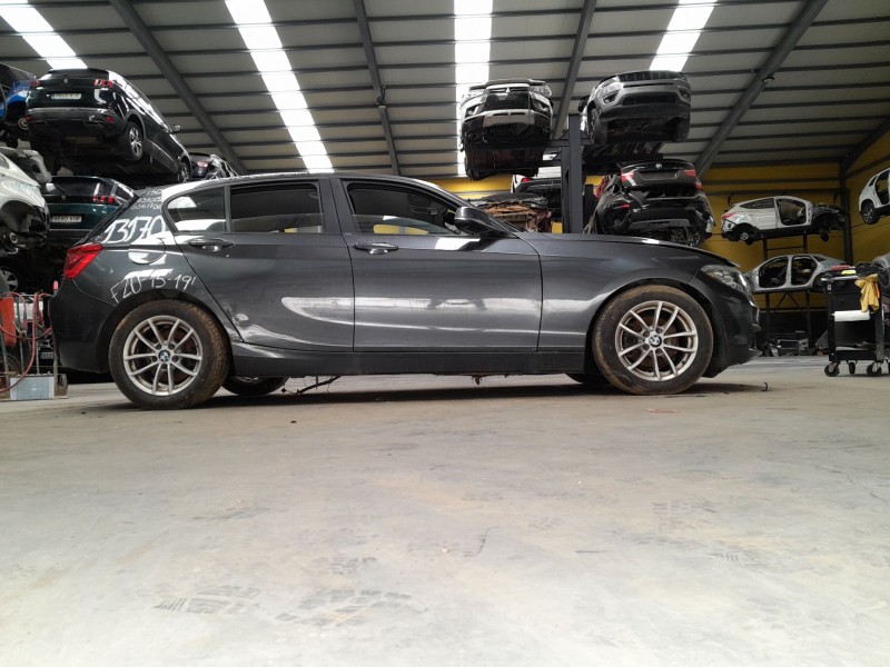 bmw 1 (f20) del año 2016