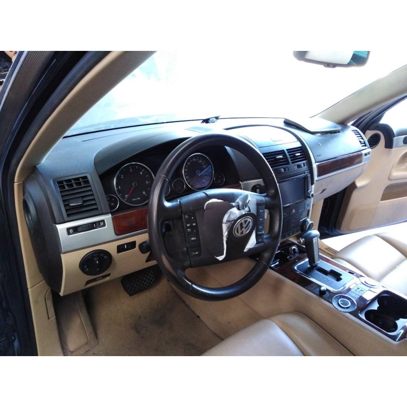 volkswagen touareg (7l6) del año 2008