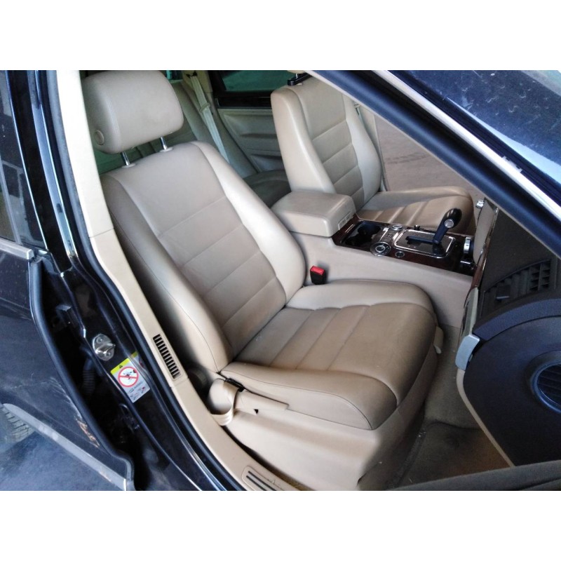 volkswagen touareg (7l6) del año 2008