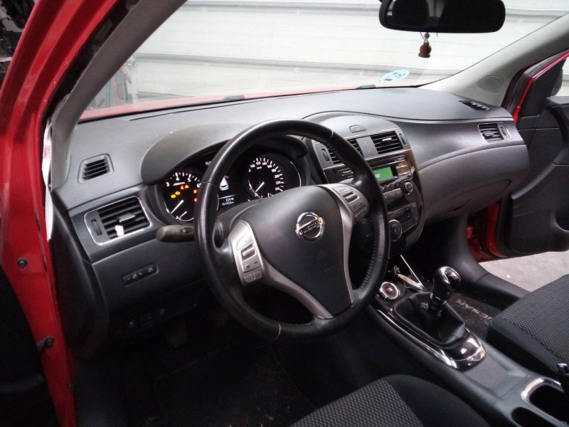 nissan pulsar (c13) del año 2015