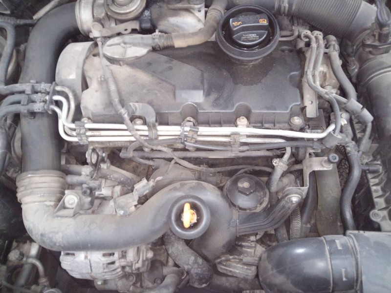 volkswagen golf v berlina (1k1) del año 2007