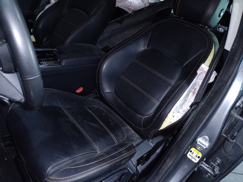 jaguar xe del año 2019