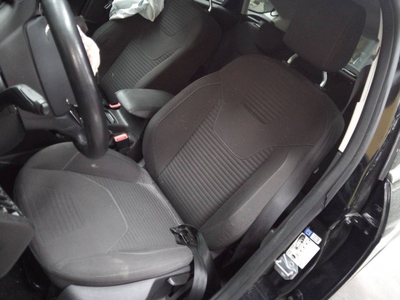 ford focus lim. del año 2015