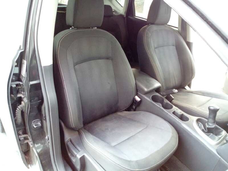 nissan qashqai (j10) del año 2010