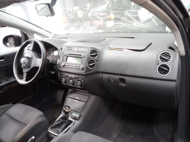 volkswagen golf plus (5m1) del año 2006