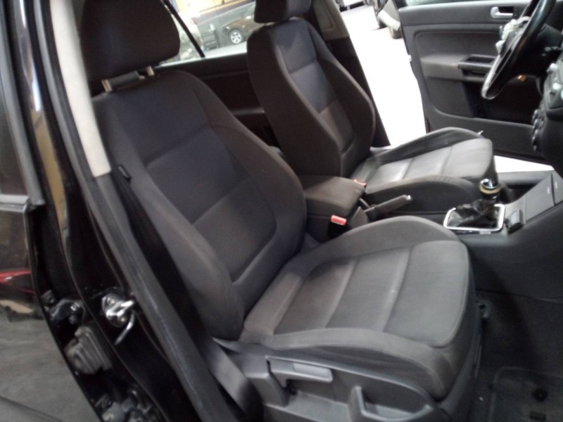 volkswagen golf plus (5m1) del año 2006