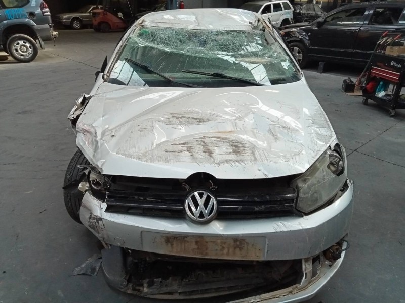 volkswagen golf vi (5k1) del año 2011