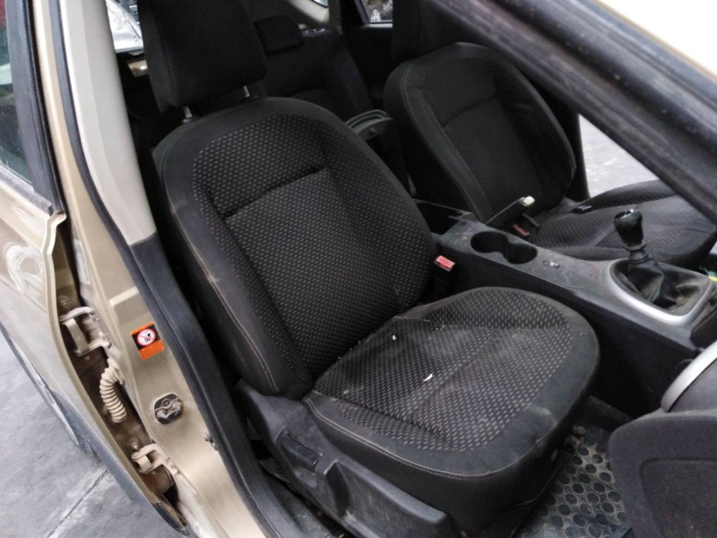nissan qashqai (j10) del año 2007