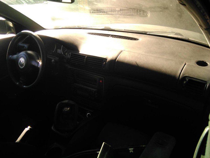 volkswagen passat berlina (3b3) del año 2001