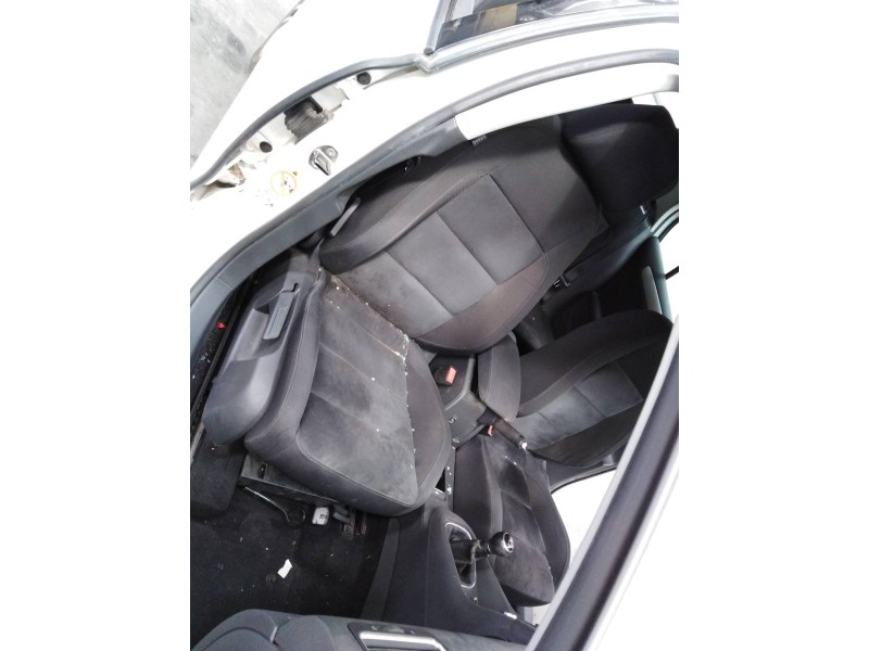 volkswagen golf vi (5k1) del año 2009