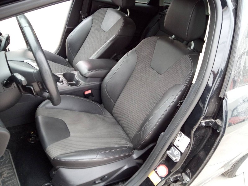 ford focus turn. (cb8) del año 2014