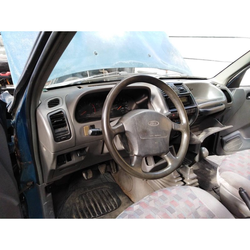 ford maverick (ml) del año 1996