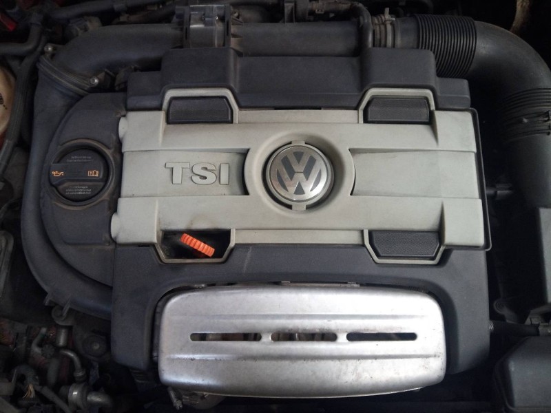 volkswagen golf v berlina (1k1) del año 2007