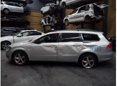 VOLKSWAGEN PASSAT VARIANT (365)