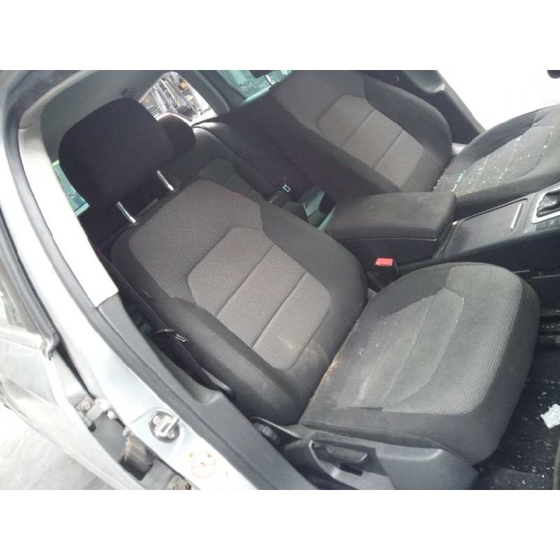 volkswagen passat variant (365) del año 2013