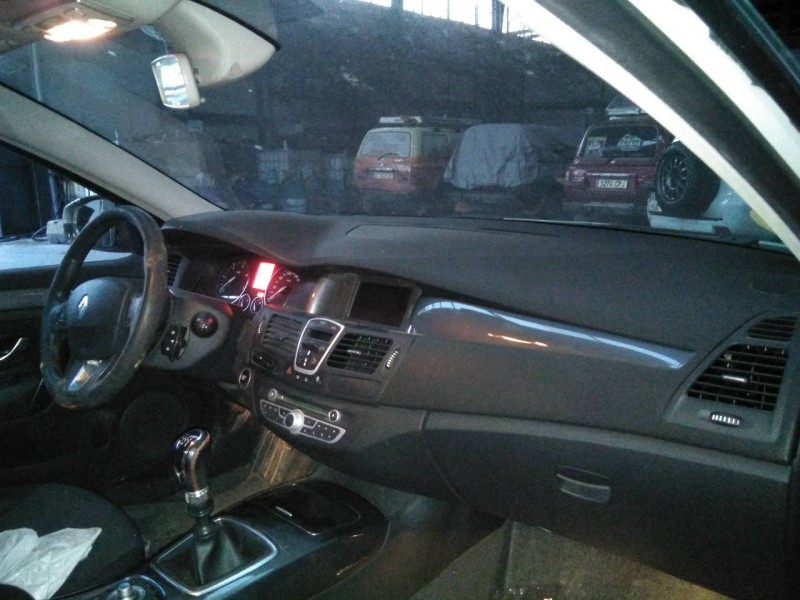 renault laguna iii del año 2010