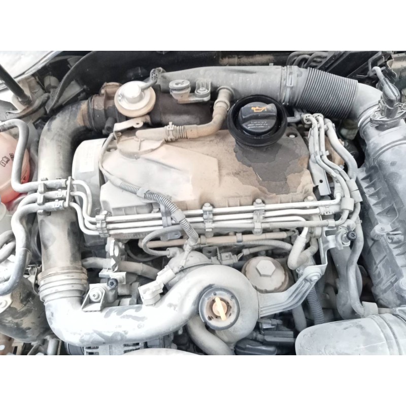 volkswagen golf v berlina (1k1) del año 2004