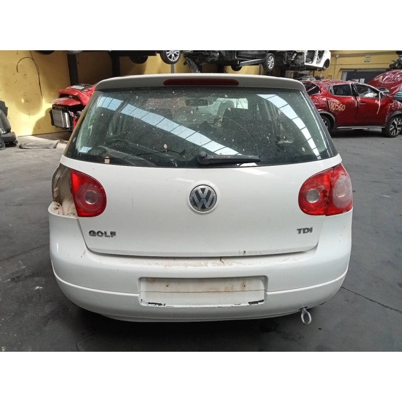 volkswagen golf v berlina (1k1) del año 2004