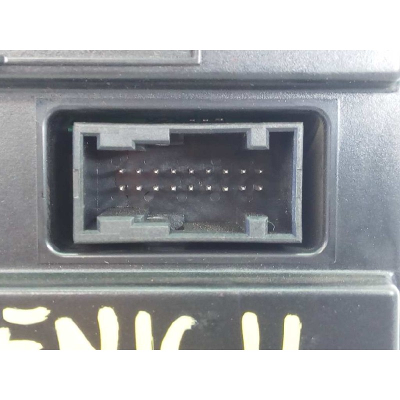 Recambio de mando climatizador para renault scenic ii 1.9 dci diesel referencia OEM IAM 69340007 8200265572 E2-A1-43-2