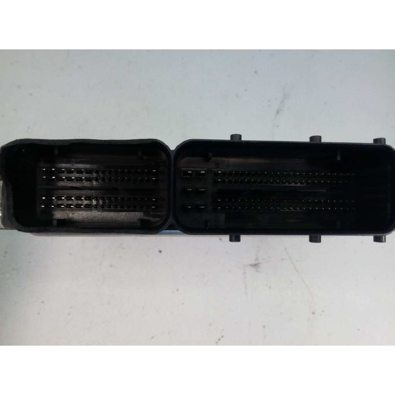 Recambio de centralita motor uce para audi a1 sportback (8xf) attracted referencia OEM IAM 04B907445 28459901 E2-A1-2-4