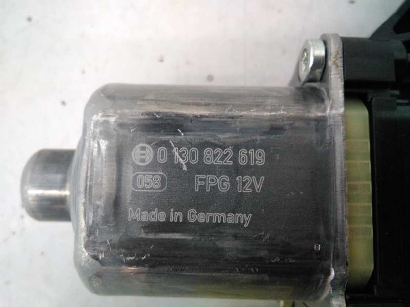 Recambio de motor elevalunas delantero derecho para ford fiesta (ccn) trend referencia OEM IAM 8A6114553B 0130822619 E2-B3-35-1