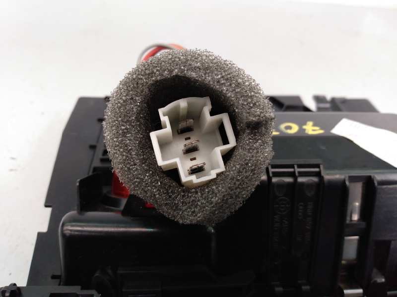 Recambio de cenicero para audi a5 sportback (8t) 2.0 tdi quattro (125kw) referencia OEM IAM 8K0857951 81604 E2-A1-7-8