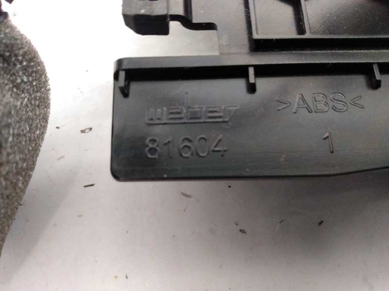 Recambio de cenicero para audi a5 sportback (8t) 2.0 tdi quattro (125kw) referencia OEM IAM 8K0857951 81604 E2-A1-7-8