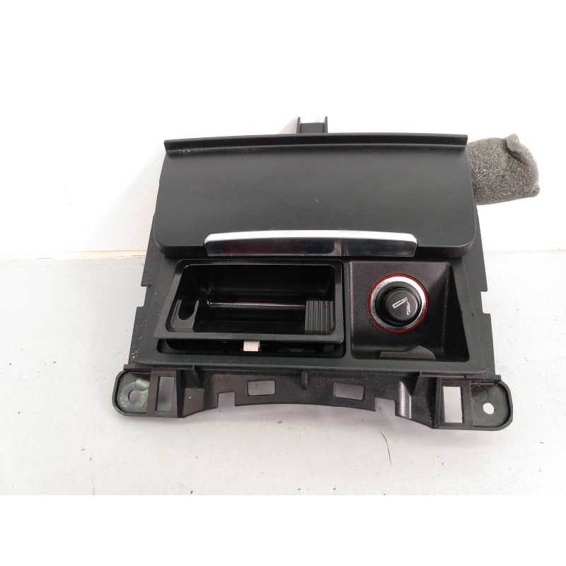 Recambio de cenicero para audi a5 sportback (8t) 2.0 tdi quattro (125kw) referencia OEM IAM 8K0857951 81604 E2-A1-7-8