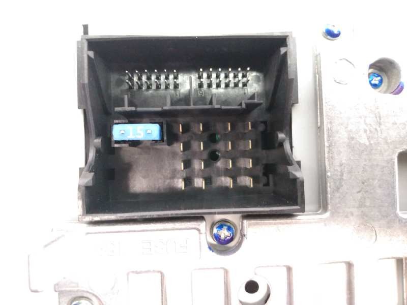 Recambio de sistema audio / radio cd para audi a5 sportback (8t) 2.0 tdi quattro (125kw) referencia OEM IAM 8T1035186P AUZ5Z6K15