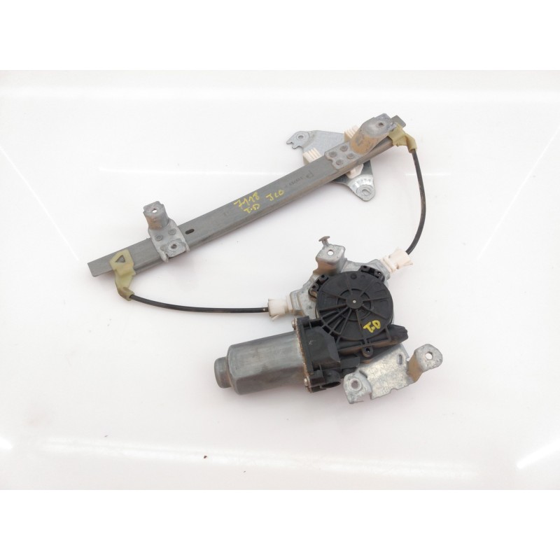 Recambio de elevalunas trasero derecho para nissan qashqai (j10) tekna referencia OEM IAM 402190A  E1-B3-32-1