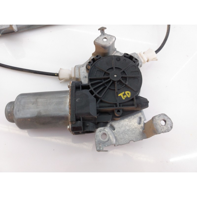 Recambio de elevalunas trasero derecho para nissan qashqai (j10) tekna referencia OEM IAM 402190A  E1-B3-32-1