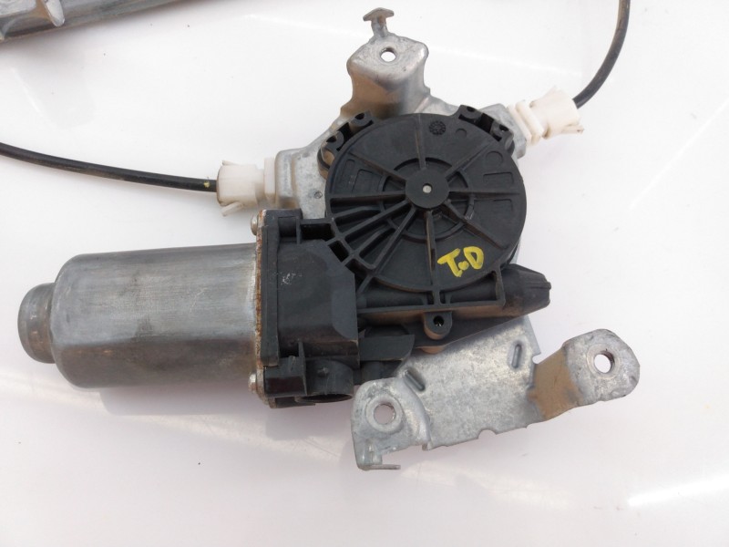 Recambio de elevalunas trasero derecho para nissan qashqai (j10) tekna referencia OEM IAM 402190A  E1-B3-32-1