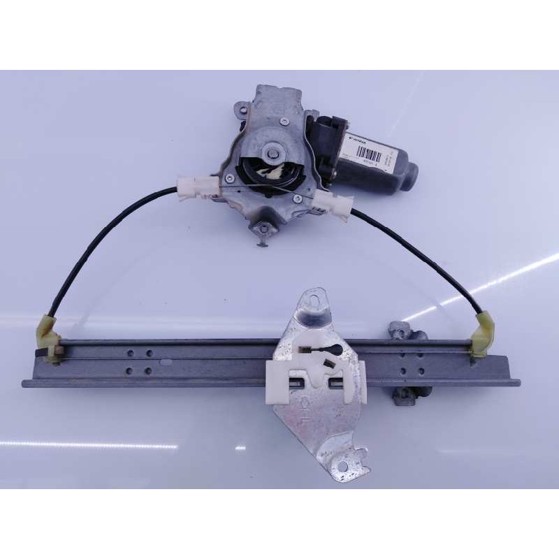 Recambio de elevalunas trasero izquierdo para nissan qashqai (j10) tekna referencia OEM IAM 402191A  E2-A4-4-2