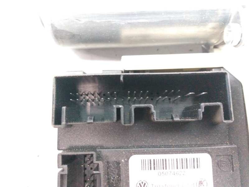 Recambio de elevalunas delantero derecho para seat leon (1p1) sport referencia OEM IAM 1P0837402A 1K0959792H E1-B6-10-2