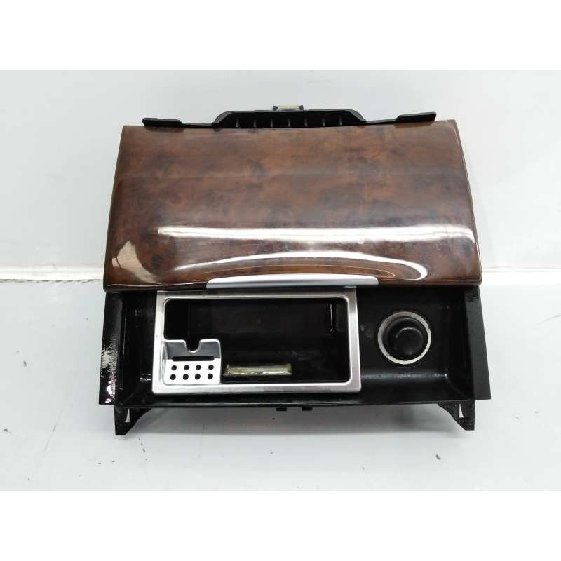 Recambio de cenicero para mercedes-benz clase cls (w218) cls 250 cdi be (218.303) referencia OEM IAM 2186800850  E1-A2-19-2