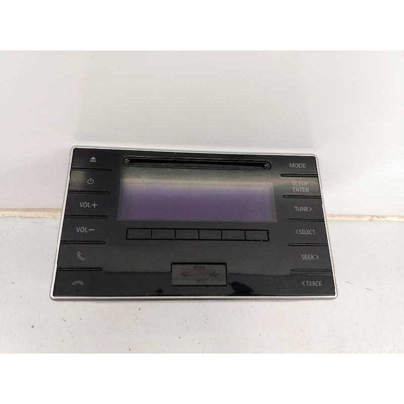 Recambio de sistema audio / radio cd para toyota hilux (kun) referencia OEM IAM DEH8258ZT02 861200KE50 E3-B2-10-2
