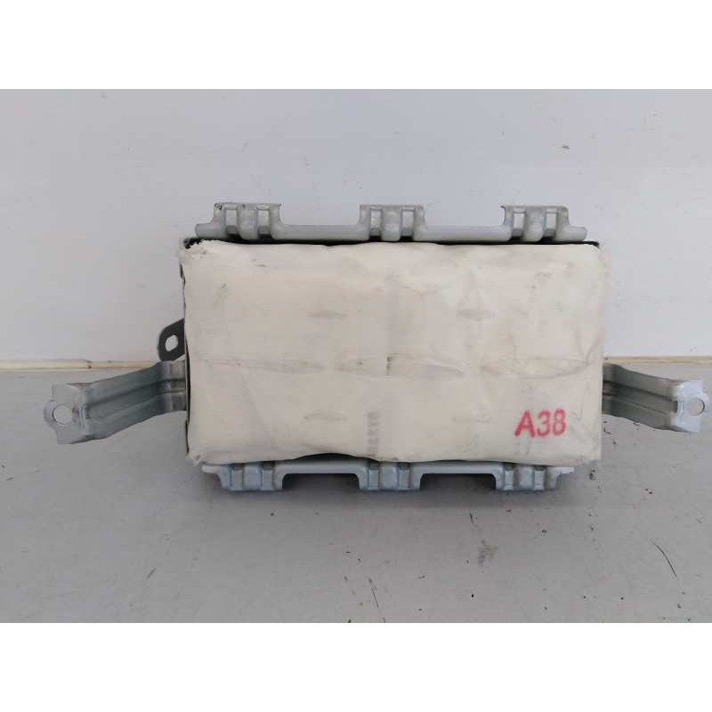 Recambio de airbag delantero derecho para toyota hilux (kun) referencia OEM IAM 1L0N51018PD6  E2-A3-4-2