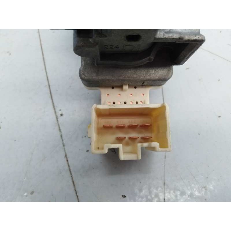 Recambio de antirrobo para toyota hilux (kun) referencia OEM IAM   E3-B2-10-2