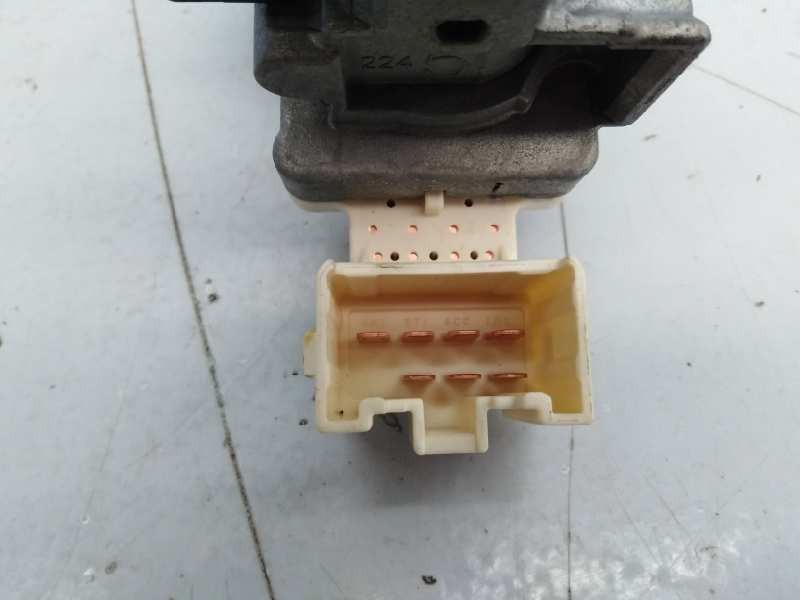 Recambio de antirrobo para toyota hilux (kun) referencia OEM IAM   E3-B2-10-2