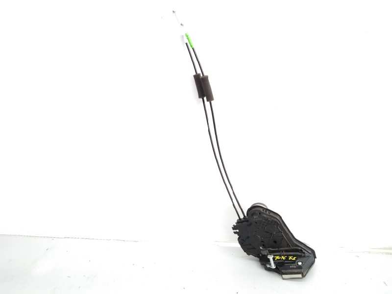 Recambio de cerradura puerta trasera izquierda para toyota hilux (kun) referencia OEM IAM M11069  E2-A3-5-1