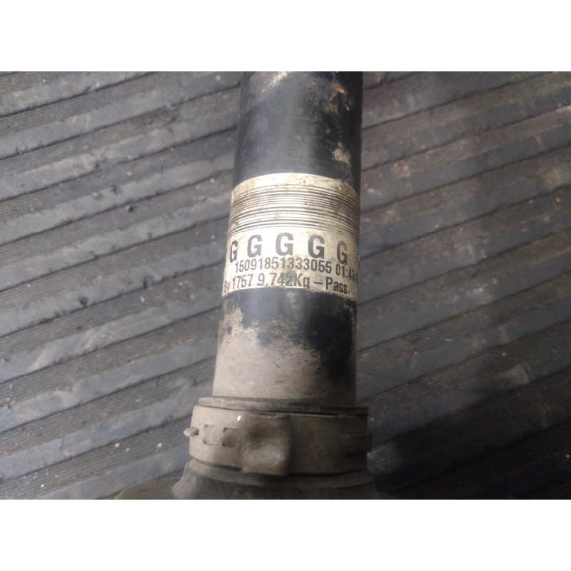 Recambio de transmision delantera derecha para toyota hilux (kun) referencia OEM IAM 15091851333055  P1-A6-17