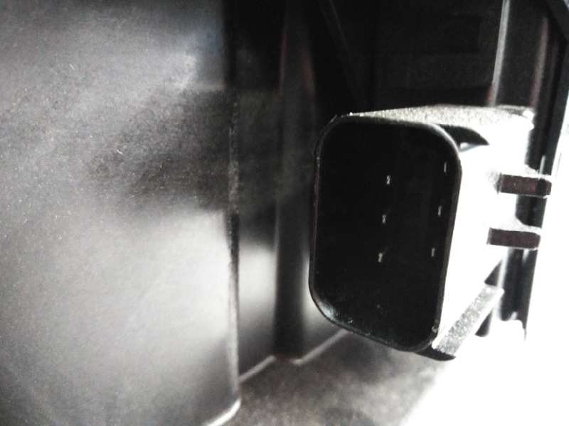 Recambio de elevalunas delantero derecho para jeep gr.cherokee (wk) 3.0 crd overland referencia OEM IAM 68231062  E1-B5-12-1