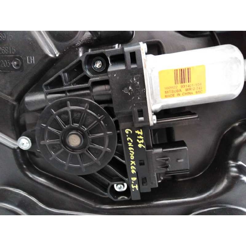 Recambio de elevalunas delantero izquierdo para jeep gr.cherokee (wk) 3.0 crd overland referencia OEM IAM 68231063  E1-B5-12-1