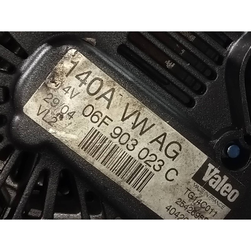 Recambio de alternador para chrysler jeep compass limited referencia OEM IAM 06F903023C  P3-A4-22-4