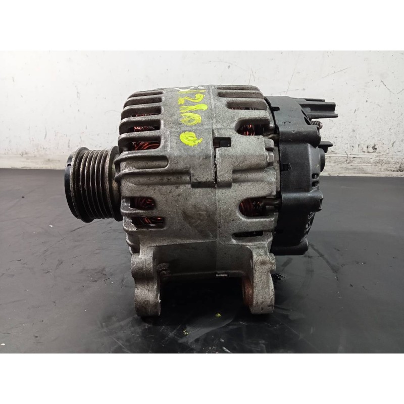 Recambio de alternador para chrysler jeep compass limited referencia OEM IAM 06F903023C  P3-A4-22-4