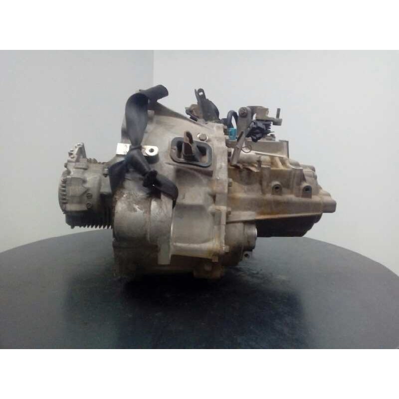 Recambio de caja cambios para nissan x-trail (t30) comfort referencia OEM IAM 8H5  M1-B4-69