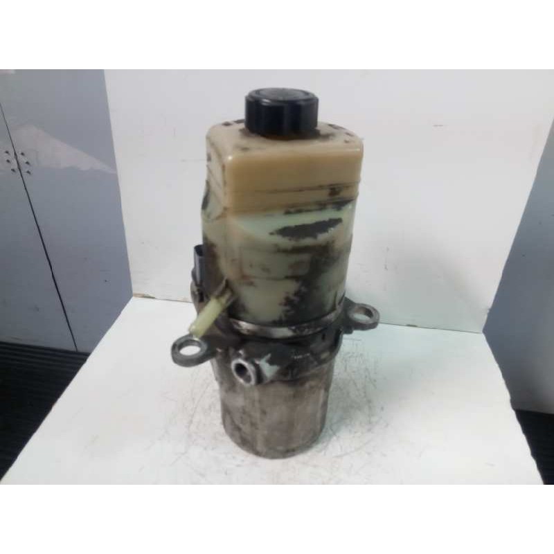 Recambio de bomba direccion para ford focus lim. (cb4) referencia OEM IAM 1040085011094F C6S4B P3-B4-19-3