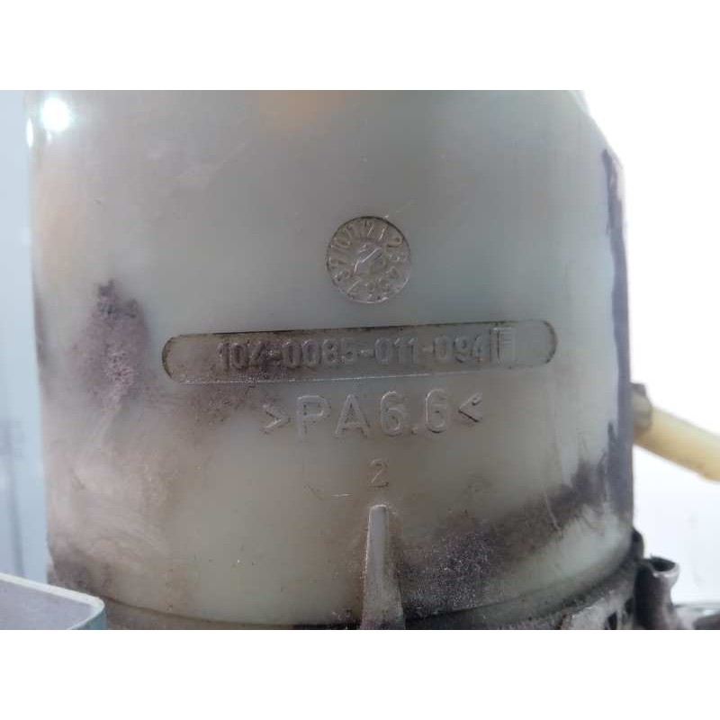 Recambio de bomba direccion para ford focus lim. (cb4) referencia OEM IAM 1040085011094F C6S4B P3-B4-19-3