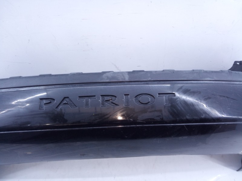 Recambio de paragolpes trasero para chrysler jeep patriot limited referencia OEM IAM   E5-A1-3