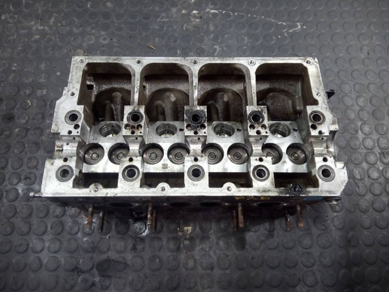 Recambio de culata para volkswagen passat berlina (3c2) 1.9 tdi referencia OEM IAM 023103373B BXE P1-A7-7